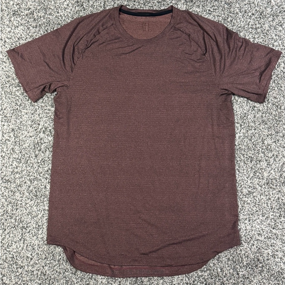 Lululemon Brown/Maroon License to Train Dry Sense XL